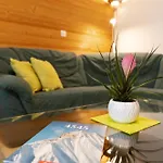 Saasunia 사스그룬트