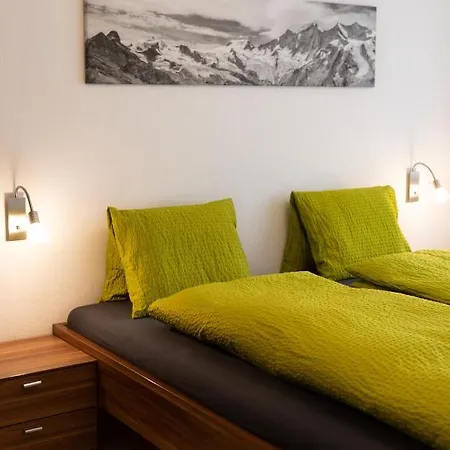 Saasunia Saas-Grund
